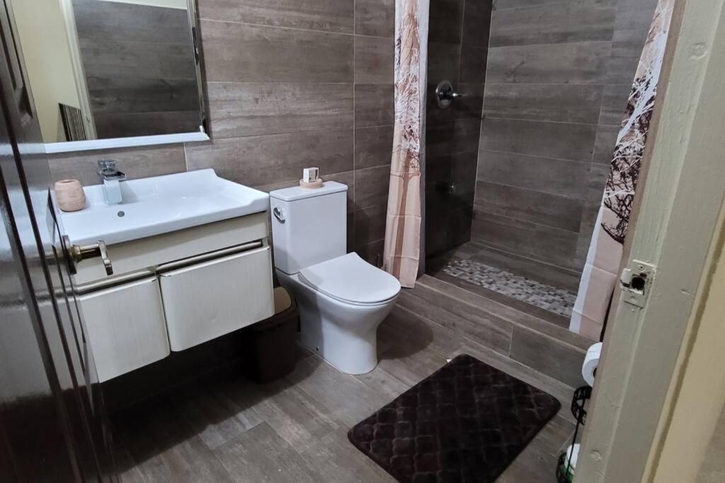 Travelholics Getaways Villa Piarco Luaran gambar