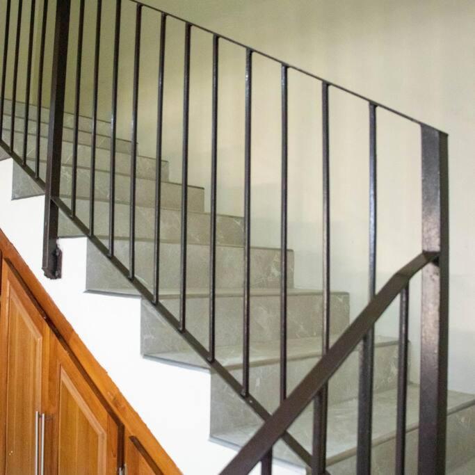 Travelholics Getaways Villa Piarco Luaran gambar
